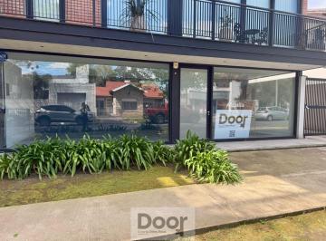 Local comercial · 39m² · 1 Ambiente · Local con Gran Vidriera Nuevo. Alarma y Aire Acondicionado