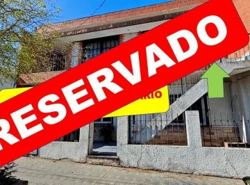 PH · 12m² · 3 Ambientes · PH de 3 Ambientes en Venta en La Tablada en Planta Alta Ingreso Independiente