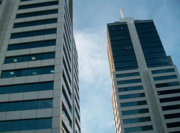 Oficina comercial Venta  · Oficina en Wtc, Puerto Buceo, Montevideo + Cochera