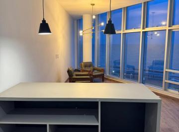Departamento · 42m² · 2 Ambientes · 1 Cochera · Apartamento de un Dormitorio en Alquiler en Ciudad Vieja