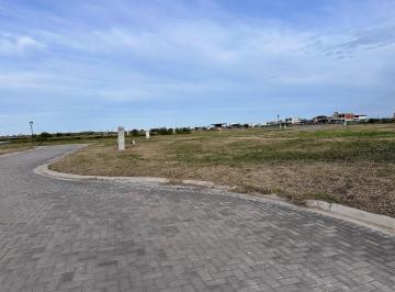 Terreno · 762m² · Lote en Venta en Elcano, Pueblos del Plata, Hudson