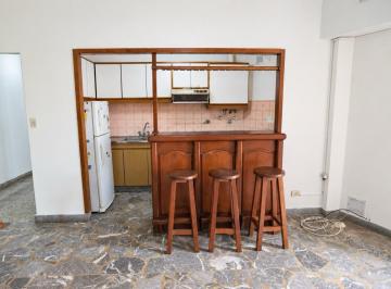 Departamento · 90m² · 4 Ambientes · Departamento en Alquiler de 4 Ambientes en Villa Adelina