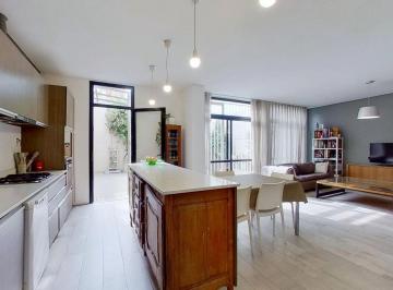 PH · 144m² · 5 Ambientes · 1 Cochera · Venta PH 5 Amb. Reciclado en Saavedra