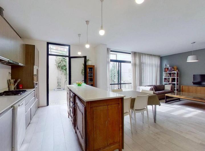 PH · 144m² · 5 Ambientes · 1 Cochera