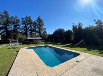 Terreno · 385m² · Terreno 385 m² en Paso del Rey, con Pileta, Todos Los Servicios