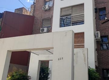 Departamento · 46m² · 2 Ambientes · Alquiler Depto 1 Dormitorio Al Frente 14 E/38 y 39