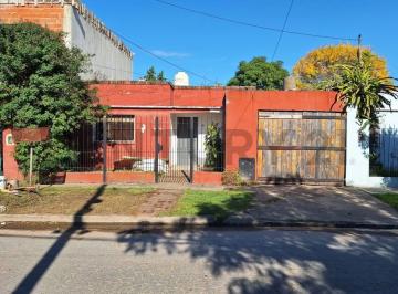 Casa · 100m² · 4 Ambientes · 1 Cochera · Casa en Venta 4 Ambientes, Matheu, Escobar. Apta Crédito