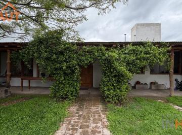 Casa · 166m² · 4 Ambientes · Casa en Venta Cipolletti - Las Viñas