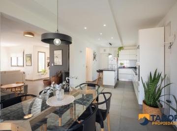 Casa · 240m² · 7 Ambientes · 4 Cocheras · Casa en Venta | 3 Hab y Pileta | La Morada - Villa Allende