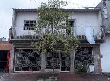 Casa · 130m² · 3 Dormitorios · 2 Cocheras · Casa en Alderetes