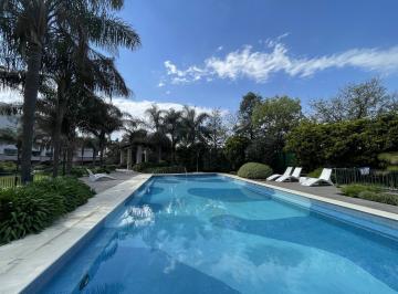 Departamento · 293m² · 3 Ambientes · 2 Cocheras · ¡Alquiler! Dpto. de Categoría Amoblado Plaza Village - Villa Belgrano