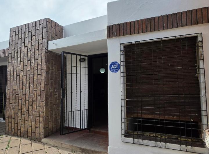 Casa · 111m² · 6 Ambientes