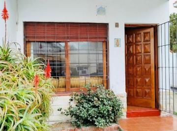 Casa de 3 ambientes, La Lucila del Mar · Dúplex de 3 Ambientes en Venta en La Lucila del Mar, Apto Crédito
