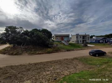 Terreno · 900m² · Lote Costa Esmeralda Senderos 4 Lote 361 Esquina Arbolada