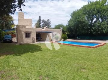 Quinta vacacional · 120m² · 6 Ambientes · 4 Cocheras · Quinta Parque Alvear 1 Tortuguitas