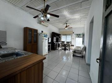 Casa · 80m² · 3 Ambientes · Casa en Venta Villa Tesei Hurligham