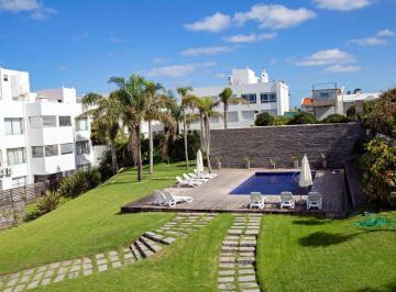 Departamento · 75m² · 3 Ambientes · 1 Cochera · Alquiler, Montoya, 2 Suites, Mucama y Piscina.