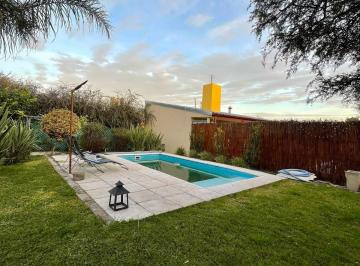 Casa · 120m² · Casa - Rio Ceballos