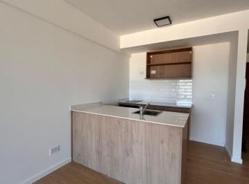 Departamento de 1 ambiente, Lanús · Alquiler Mono C/cochera, a Estrenar - a 1 Cdra. de La Estación
