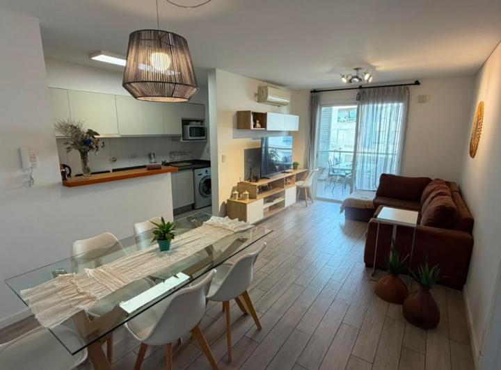 Departamento · 85m² · 5 Ambientes · 1 Cochera