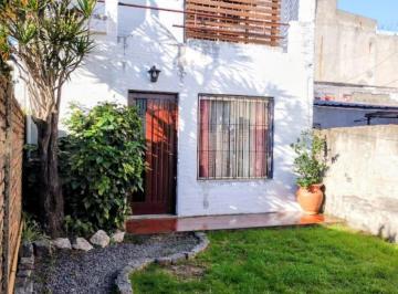 PH · 65m² · 3 Ambientes · 1 Cochera · Venta Departamento Tipo Casa en Wilde con Espacio Guardaauto