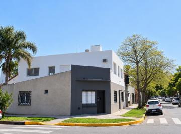 PH · 1m² · 3 Ambientes · PH Planta Alta en Esquina 3 Ambientes