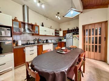 PH · 135m² · 5 Ambientes · Venta PH Cinco Ambientes en Haedo
