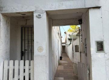 PH · 38m² · 4 Ambientes · Venta Casa PH 3 4 Ambientes Moron
