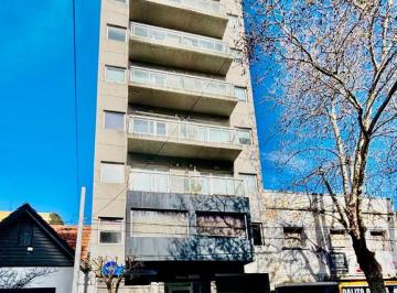 Departamento de 2 ambientes, Mar del Plata · Venta Departamento 2 Ambientes con Balcón Al Frente, Macrocentro de Mar del Plata