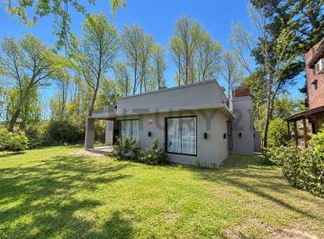 Casa · 80m² · 3 Ambientes · 2 Cocheras · Casa en Venta en Costa del Este