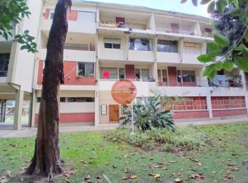 Departamento · 58m² · 3 Ambientes · 1 Cochera · Departamento 3 Amb. en Barrio m. Moreno - Estacionamiento y Balcon.