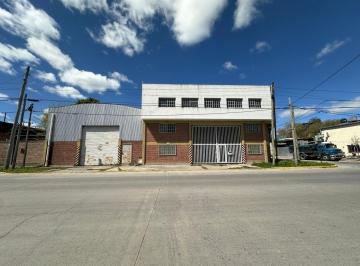 Local comercial · 1050m² · Galpon en Venta de 900 m² con Oficinas, 50 y 128, Ensenada.