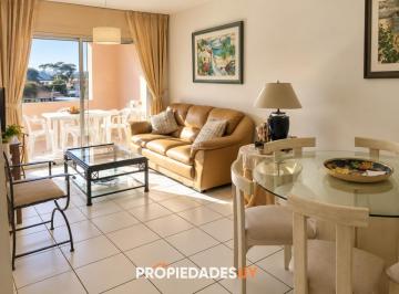 Foto1 · Venta de Apartamento en Playa Mansa - 2 Dorm 2 Baños Punta del Este