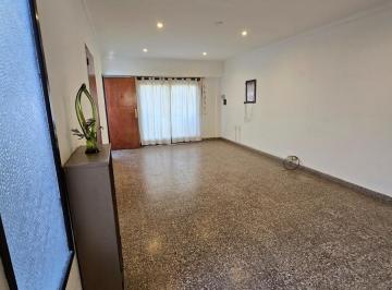 Departamento · 78m² · 3 Ambientes · 1 Cochera · Departamento en Venta de Tres Ambientes