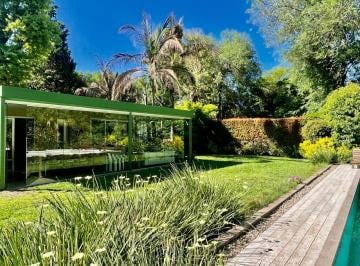 Casa · 250m² · 7 Ambientes · 3 Cocheras · En Vente Excelente Casa de Una Planta en Highland Park C. C, Pilar