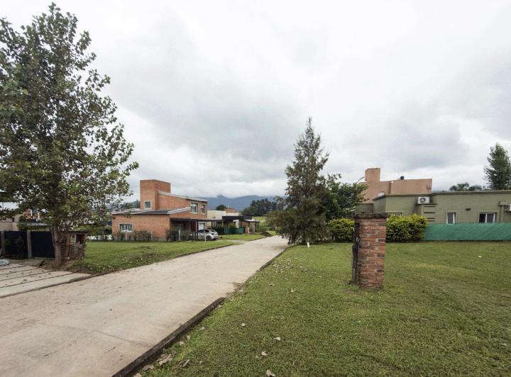 Terreno · 450m²