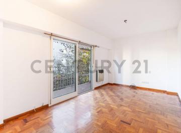 Departamento · 45m² · 2 Ambientes · Venta Depto 2 Ambientes Vista y Balcon - Coghlan