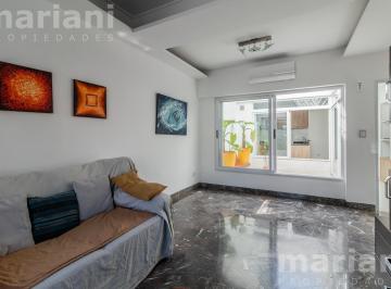Casa · 160m² · 4 Ambientes · 1 Cochera · Casa Sobre Lote Propio, 5 Ambientes con Patio Interno, Garaje y Terraza.
