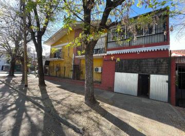 PH · 93m² · 4 Ambientes · 2 Cocheras · PH 4 Ambientes Cochera Quincho Lavadero Balcon