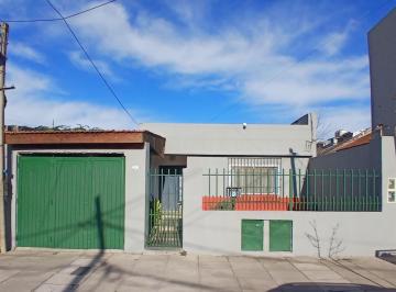 Casa · 161m² · 7 Ambientes · 1 Cochera · Casa 6 Amb Venta Muñiz Multifamiliar Inversión