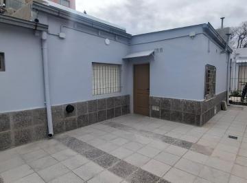 Departamento · 60m² · 3 Ambientes · Alquiler Dpto 2 Dormitorio, Patio con Parrilla. Leguizamon Al 100. Centro Oeste de Neuquen