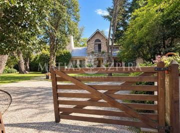 Casa · 140m² · 3 Ambientes · Casa 3 Amb en Villa Gobernador Udaondo
