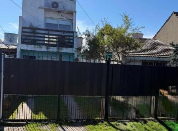 Casa · 150m² · 3 Ambientes · 2 Cocheras · Casa en Venta en Benavidez con Departamento