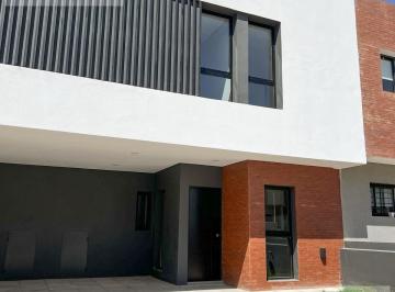PH · 121m² · 3 Dormitorios · Duplex en Miradores de Manantiales y Prados de Manantiales