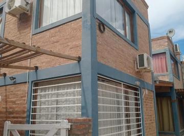 Departamento · 52m² · 3 Ambientes · 1 Cochera · A&p Vende Departamento en Las Grutas