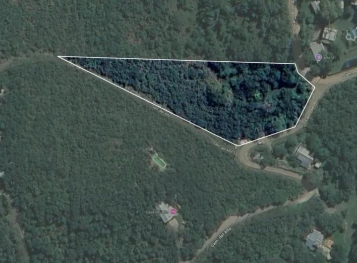 Terreno · 6338m²