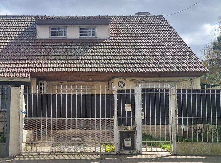 Casa · 89m² · 4 Ambientes · 1 Cochera