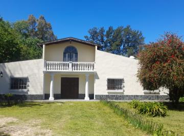 Quinta vacacional de 6 ambientes, Pilar · Quinta en Pilar con Extenso Terreno