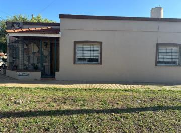 Casa · 84m² · 3 Ambientes · Casa en Lomas de Zamora