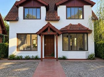 Casa · 100m² · 3 Ambientes · 2 Cocheras · Casa en Venta Barrio Venado Canning Apto Crédito